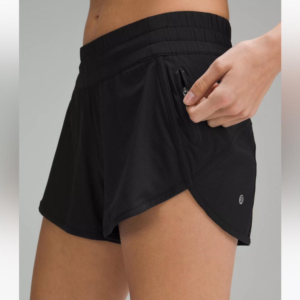 NWT Lululemon Tracker Low Rise 4” Shorts in Black - Picture 5 of 5